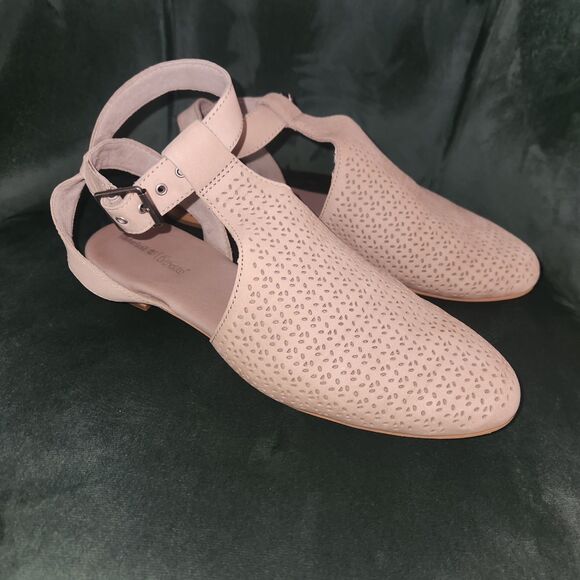 Timberland Ortholite Sandals Womens Size 8.5 Walking Perforate Suede Ankle Strap - Picture 1 of 5